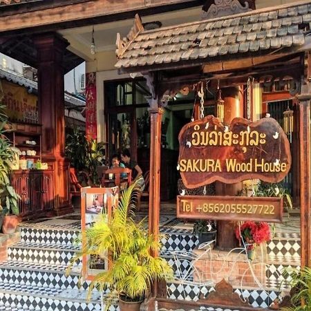 Hotel Sakura Wood House Luang Prabang Exterior foto