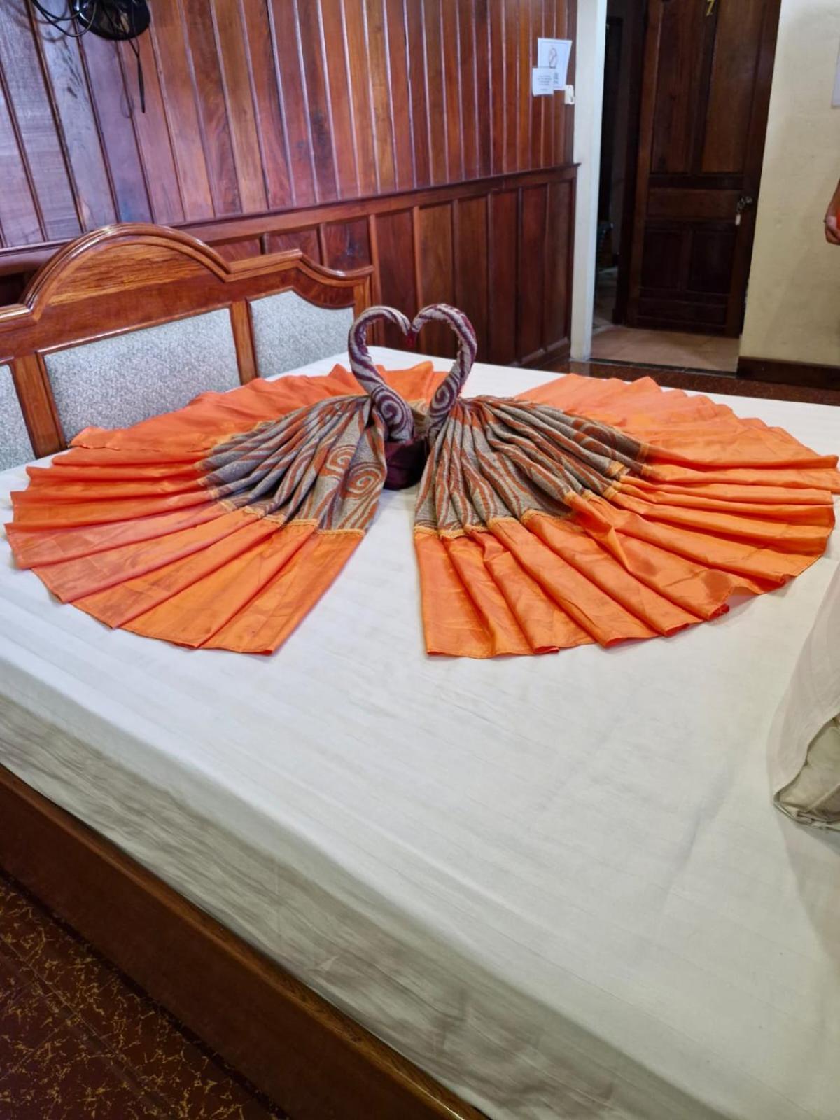Hotel Sakura Wood House Luang Prabang Exterior foto