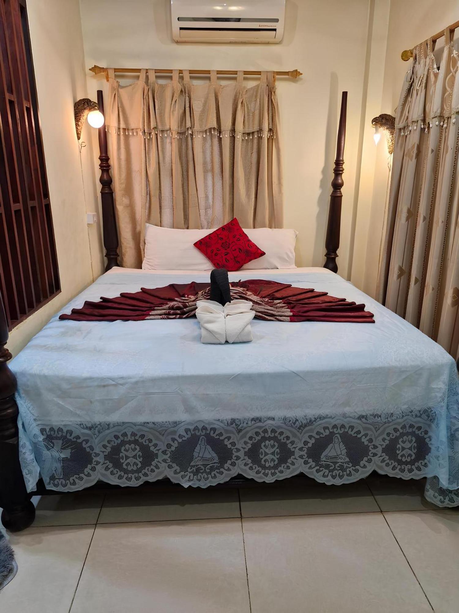 Hotel Sakura Wood House Luang Prabang Exterior foto